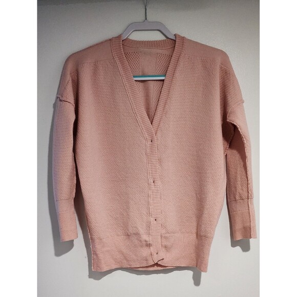 Vintage Pendleton Womens V-Neck Cardigan Sweater Pink 3/4 Sleeve Size PS - Picture 4 of 9